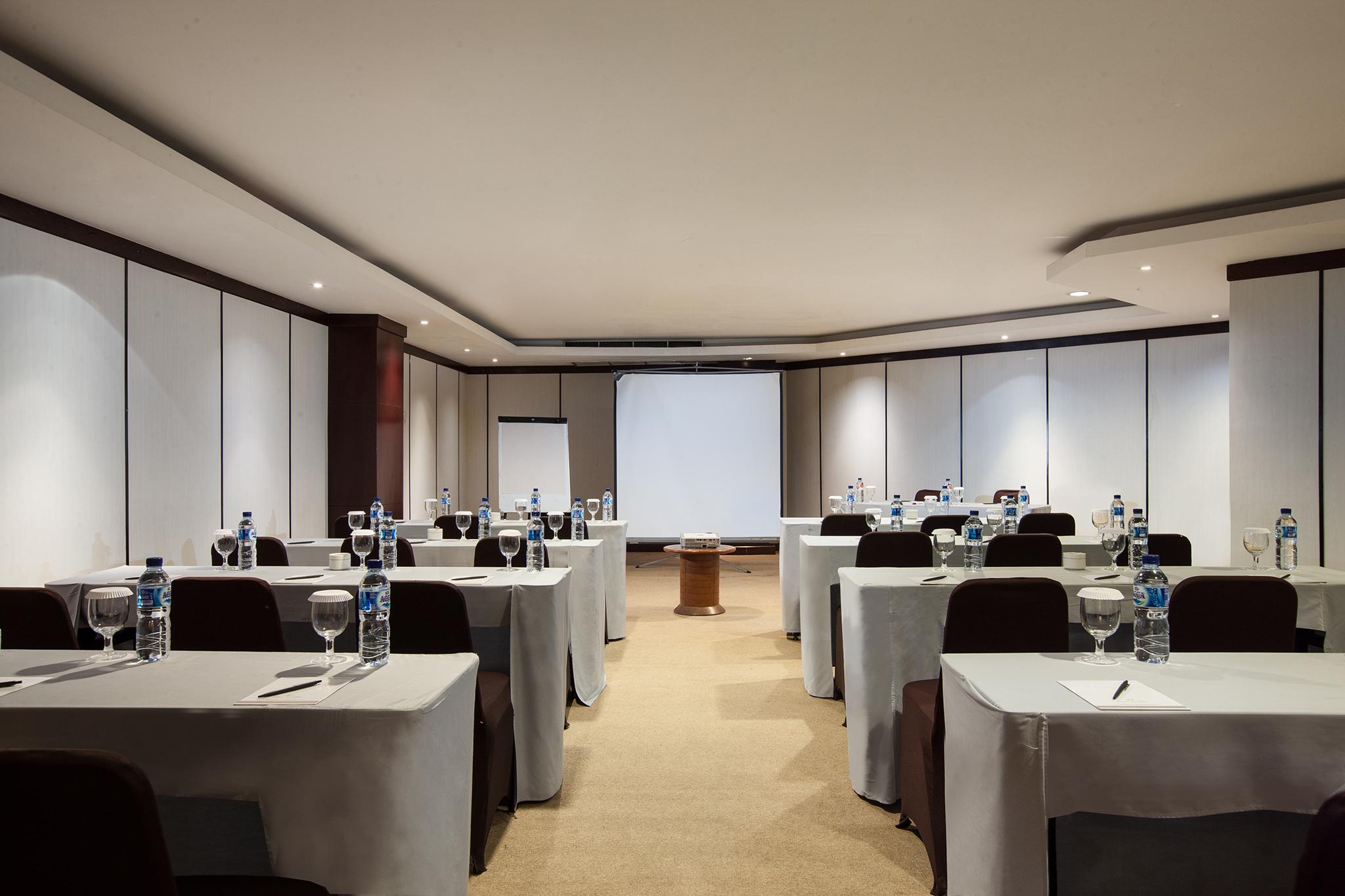 호텔 산티카 프리미어 세마랑 외부 사진